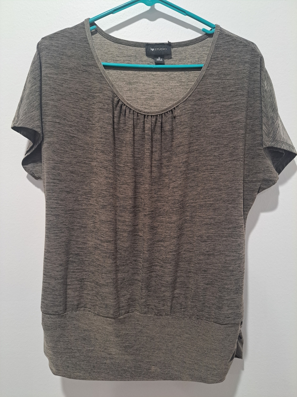 Studio Gray Short-Sleeve Scoop Neck Women's Top